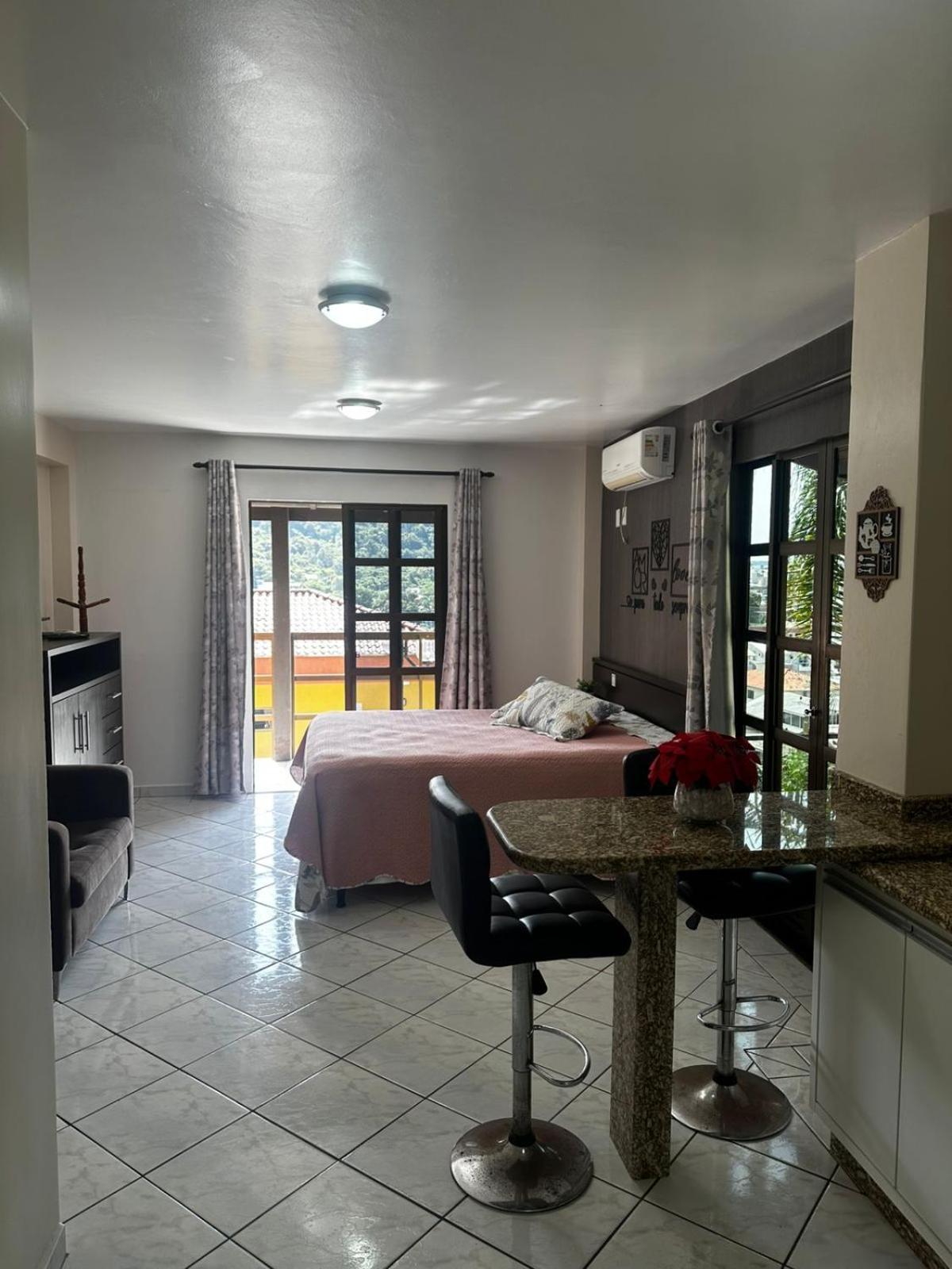 Апартаменты Residencial Vista Bela Бомбиньяс Экстерьер фото